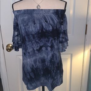 NWT Simply Southern bundle shirt (s) and gift set